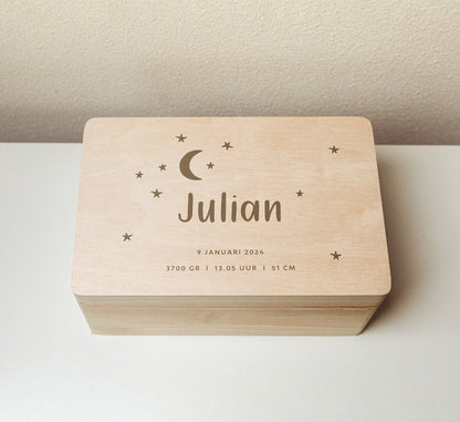 Houten herinneringskist met naam - Maan en sterren Hout