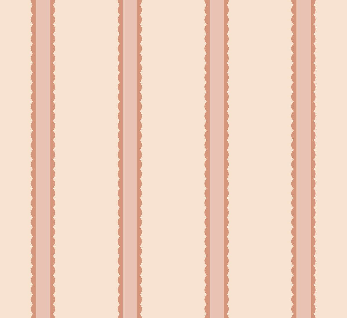 Motif du papier peint « Rayures festonnées » en crème et rose de près